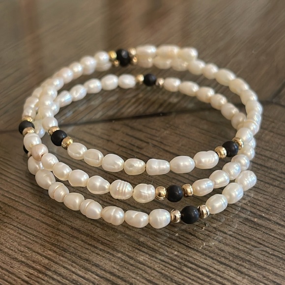 Vintage Fresh Water Pearl Memory Wire Bracelet 3 Strand - Picture 8 of 15